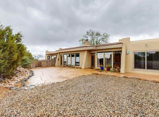 20 Alondra Rd, Santa Fe, NM 87508
