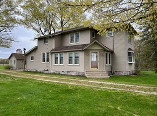 957 Dean Rd, Quincy, MI 49082