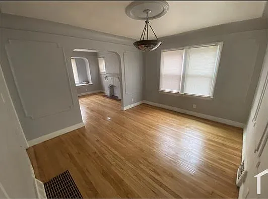 2 bed, $1,250 — Photo 2