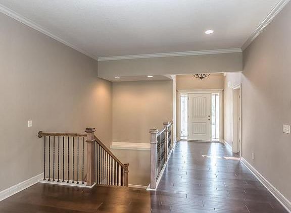 3rd image of 7375 NW Forest Lakes Dr