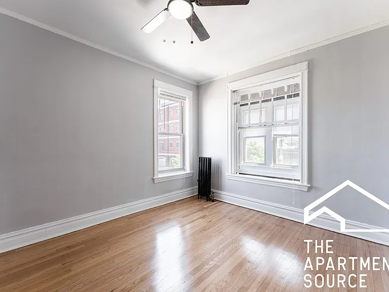 1215 W Rosemont Ave #3 — Photo 6