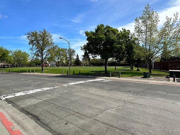 2nd image of 7566 Phoenix Park Dr