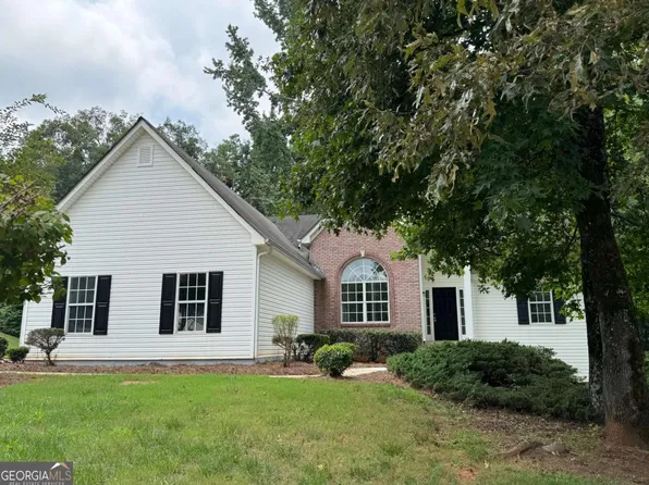 4556 Duane Dr, Buford, GA 30519