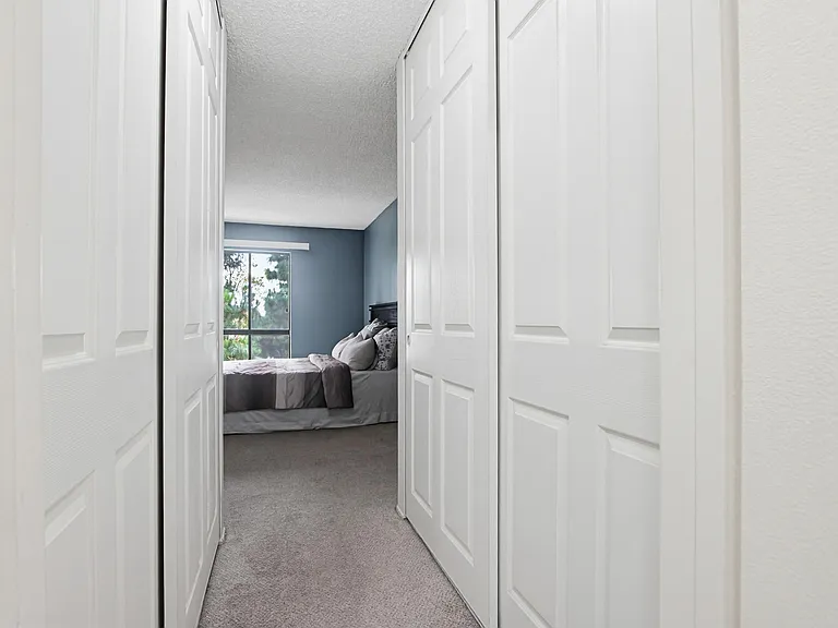 7858 Cowles Mountain Ct #D27 — Photo 19
