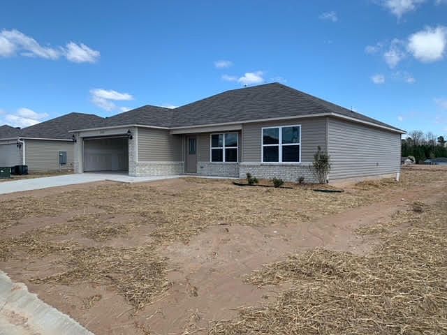 1st image of 4424 Olympic Dr