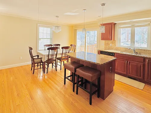 55 Hiawatha Ave Photo 1