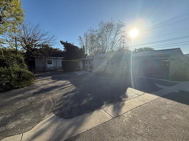 1012 S 6th Ave #A — Photo 27