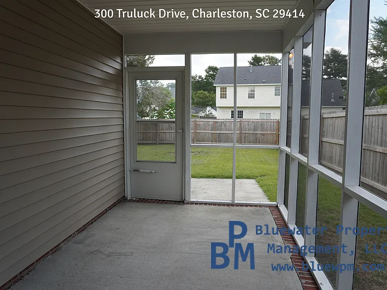 300 Truluck Dr — Photo 33