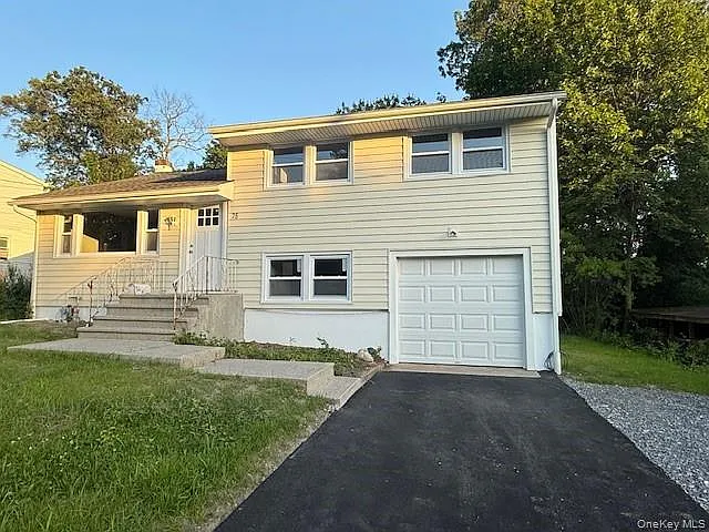 75 Hillside Ave — Photo 2