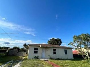 2921 NW 154th Ter, Miami Gardens, FL 33054