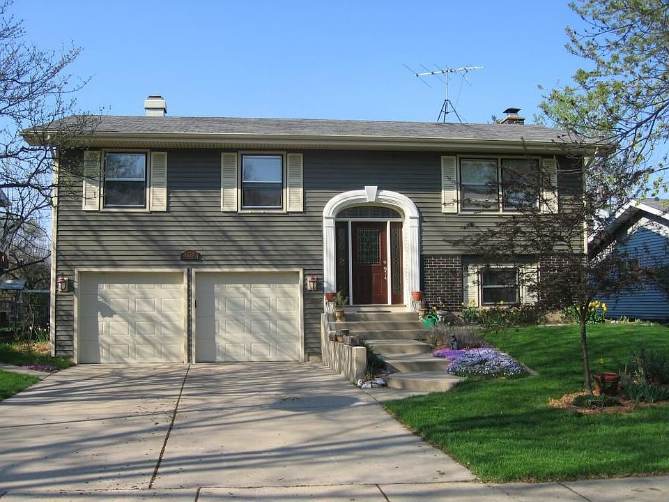 1st image of 1550 Caldwell Ln