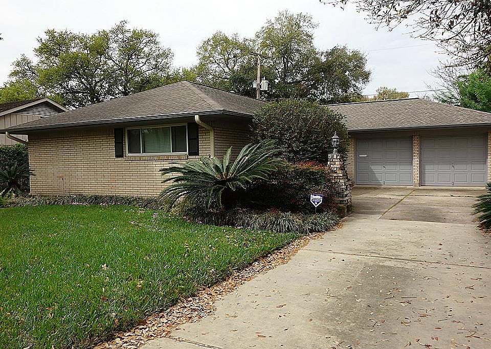 1st image of 1815 Mill Creek Dr