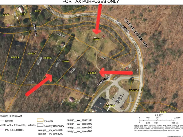 225 Lynfield Pl, Artie, WV 25008