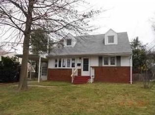 617 Carolyn Rd, Glen Burnie, MD 21061