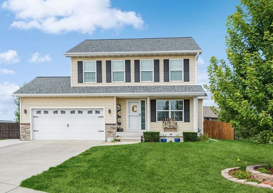 1st image of 1312 Caitlin Ct SE