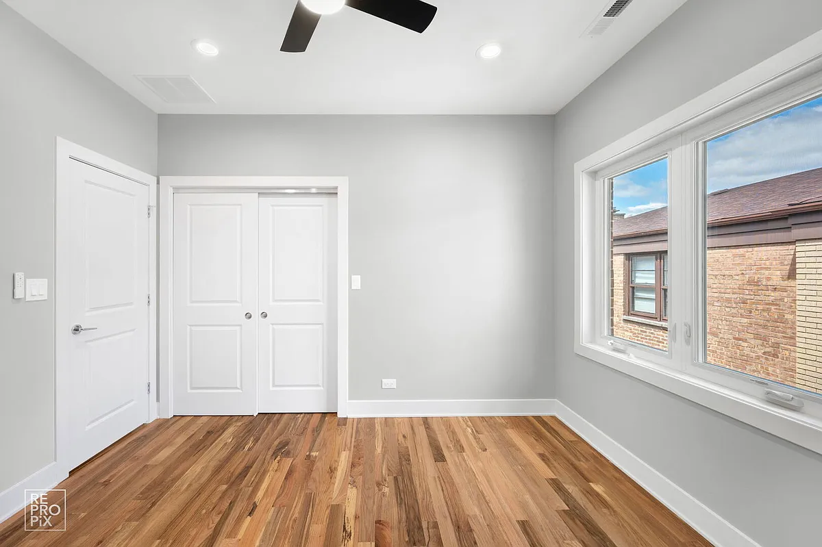 Building Photo - 8734 Kimball Ave #2