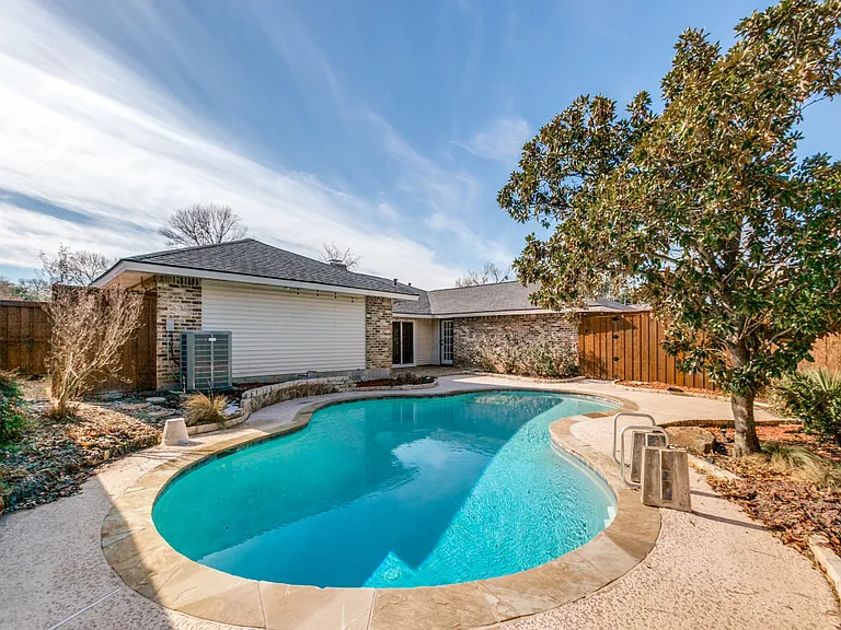 6707 Hillwood Ln — Photo 27