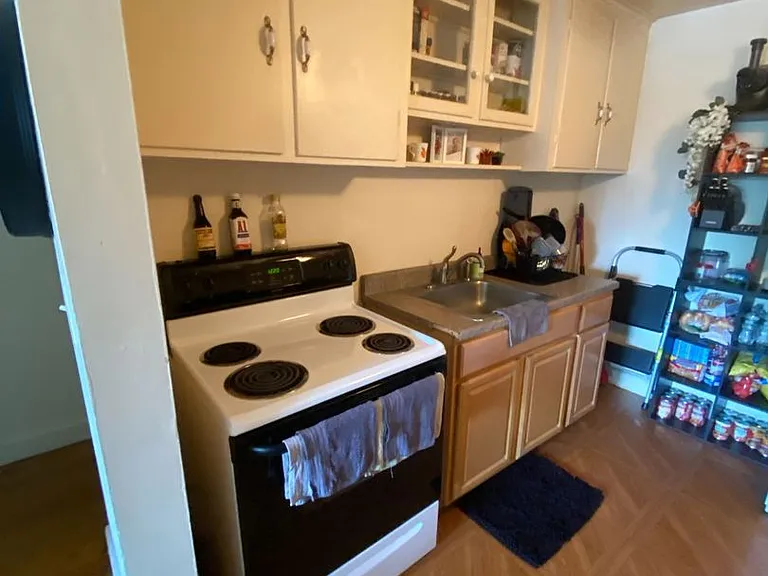 346 Union St — Photo 1
