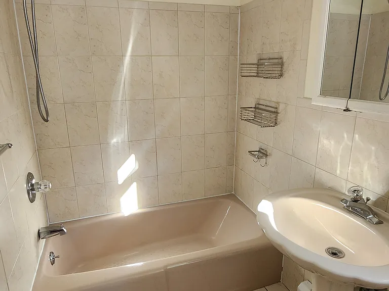 508 Cross St #2 — Photo 7