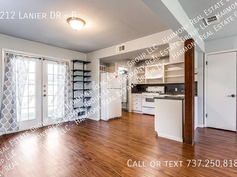 2212 Lanier Dr #B — Photo 8