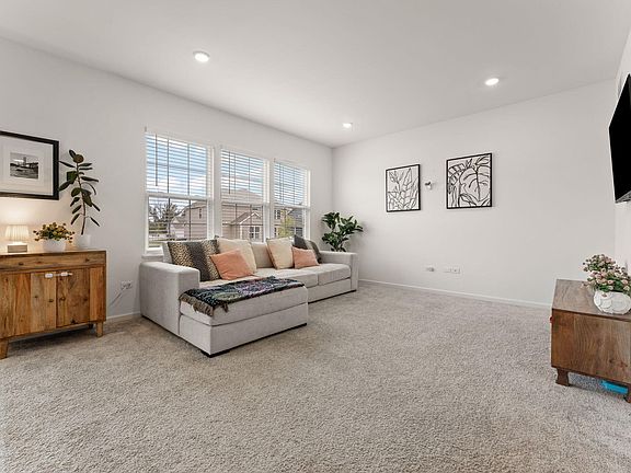 5th image of 3901 Iron Gate Dr