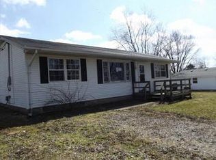 10832 Greenwood Rd, Middletown, OH 45042