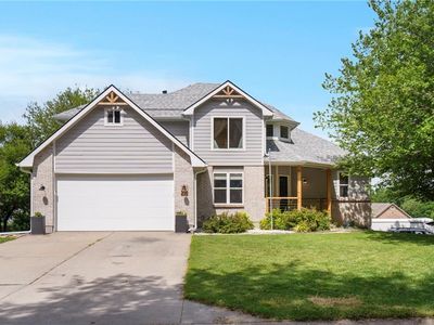 200 S Park Dr, Raymore, MO, 64083