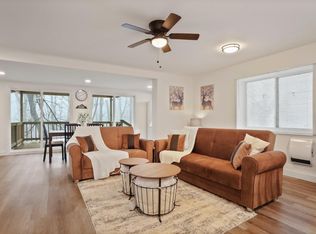 159 Wolfe Hill Rd, Harpers Ferry, WV 25425