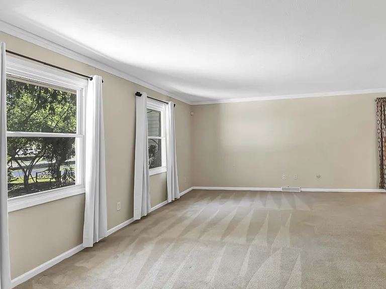 1722 Sheridan Rd — Photo 9