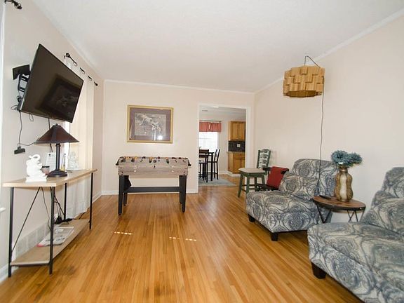 4th image of 6290 Macon Rd