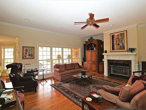 2nd image of 5414 Belle Mead Dr
