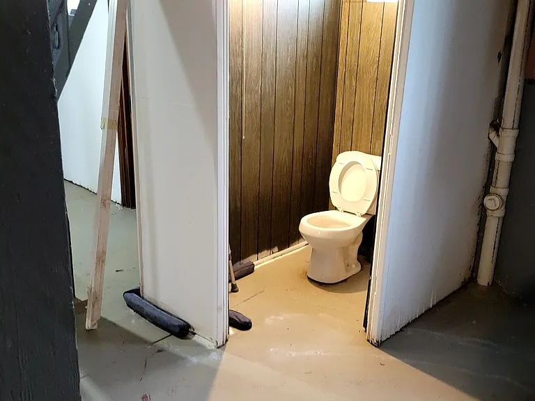 967 Kirbert Ave — Photo 13
