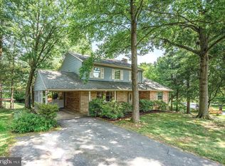 17601 Prince Edward Dr, Olney, MD
