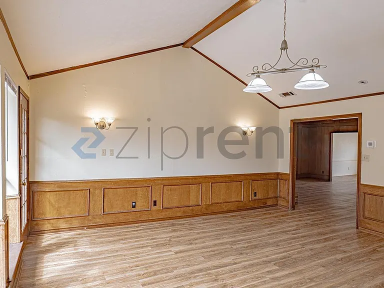 10 Cypress Ct — Photo 9
