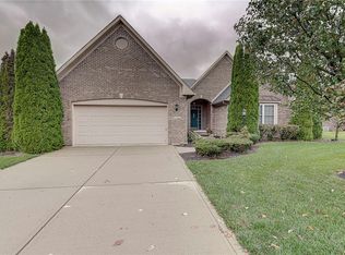 3910 Shady Pointe Row, Greenwood, IN