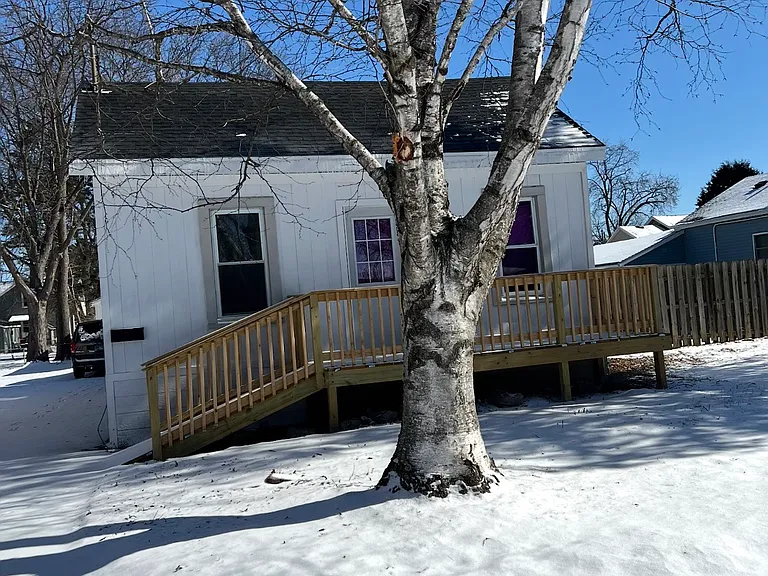 1414 Central St — Photo 13