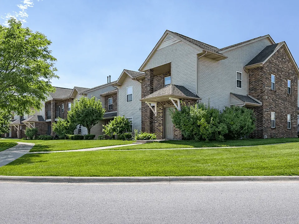 Arbors at Hickory Creek