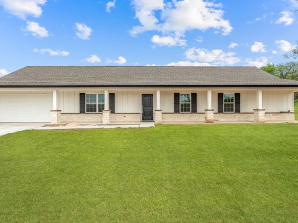 3817 Pine Rd, Poolville, TX 76487