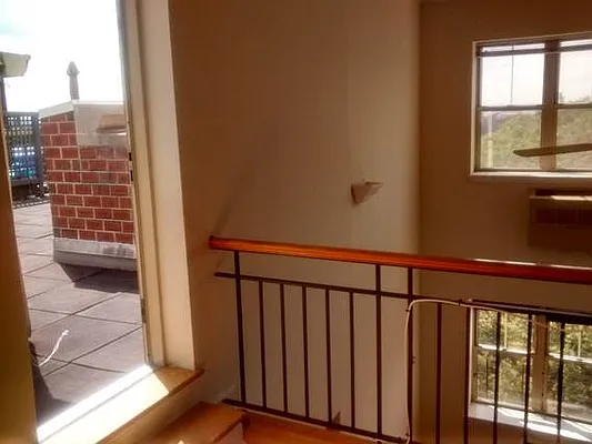 Rented by Realty Advisors Group | media 18