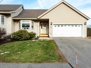 166 Hall Rd, Fremont, NH 03044