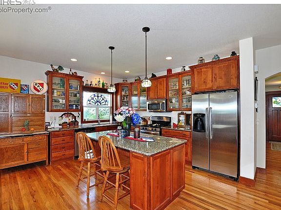 3rd image of 22382 Schultz Ln