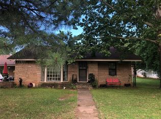605 Noble St, Poteau, OK 74953