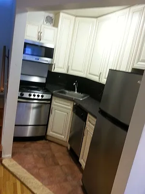 Rented by Maximo Properties | media 15