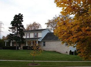 5078 Sedona Ct, Gurnee, IL 60031