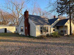 1633 S Pleasant St, Independence, MO 64055