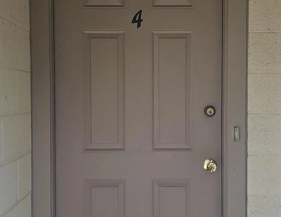 4 Mill Park Ln