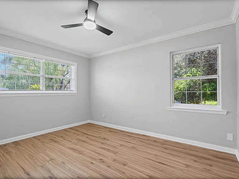835 S Madison Dr — Photo 11