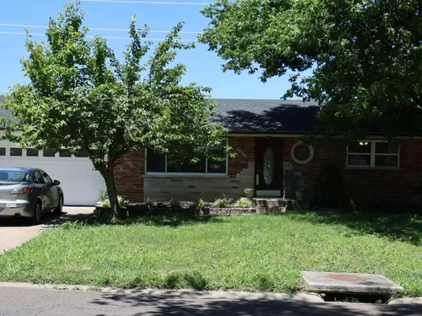 9415 Dorisann Ct, Saint Louis, MO 63123