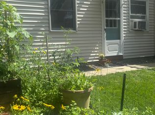 6 Woodland Rd, Bedford, MA 01730