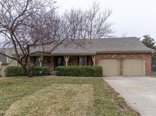6318 W 108th St, Overland Park, KS 66211